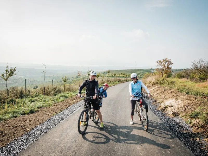 Májové putování okolím Modrých hor